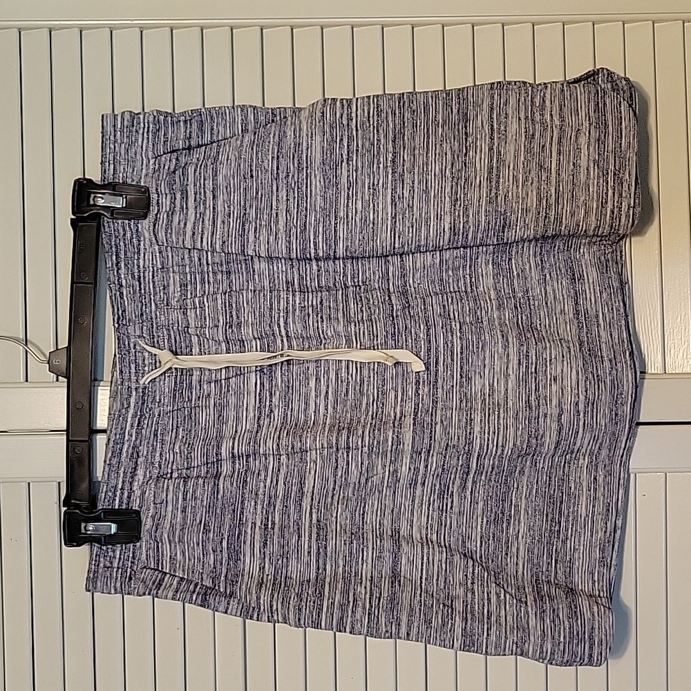 Loft casual knit pull on skirt